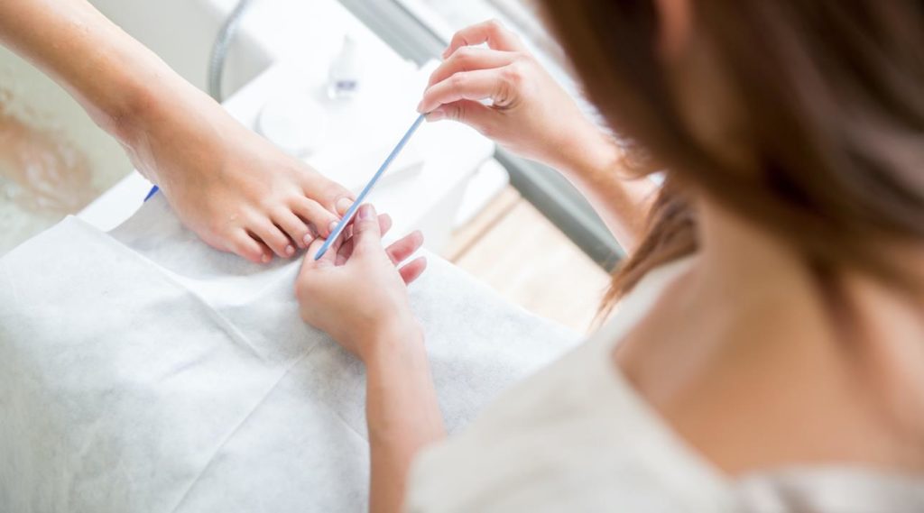 комбінований педикюр