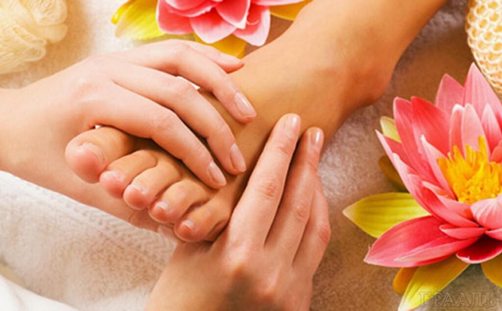 Massage des pieds au salon GRAIL 