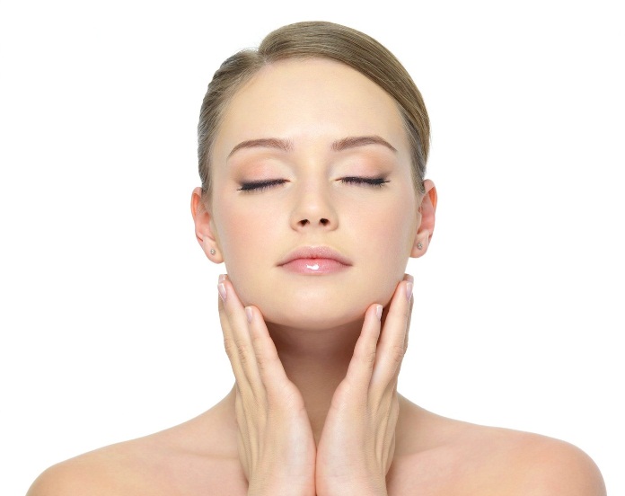 Inexpensive chemical peeling at the Grail salon